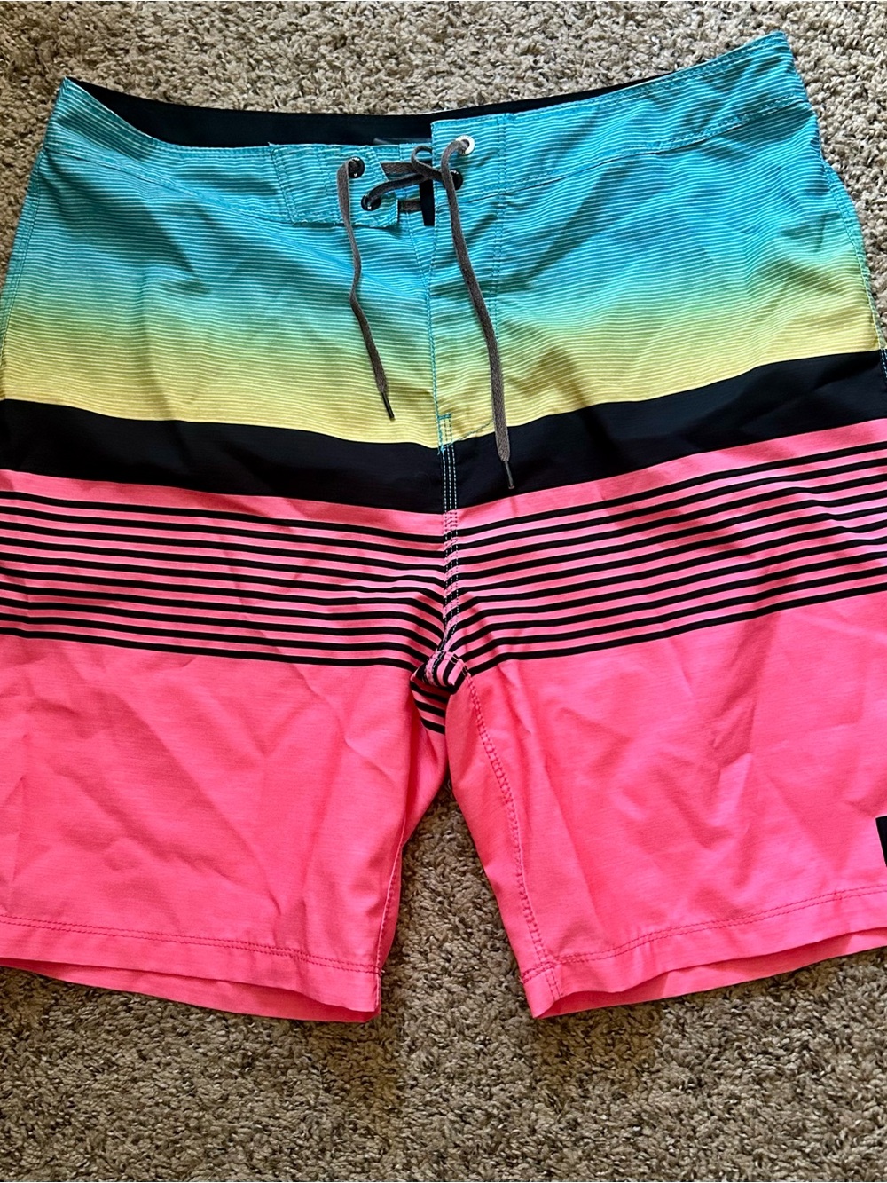Hurley Men’s Board Shorts Striped Multicolor w/ Drawstring Back Pocket, Size 32